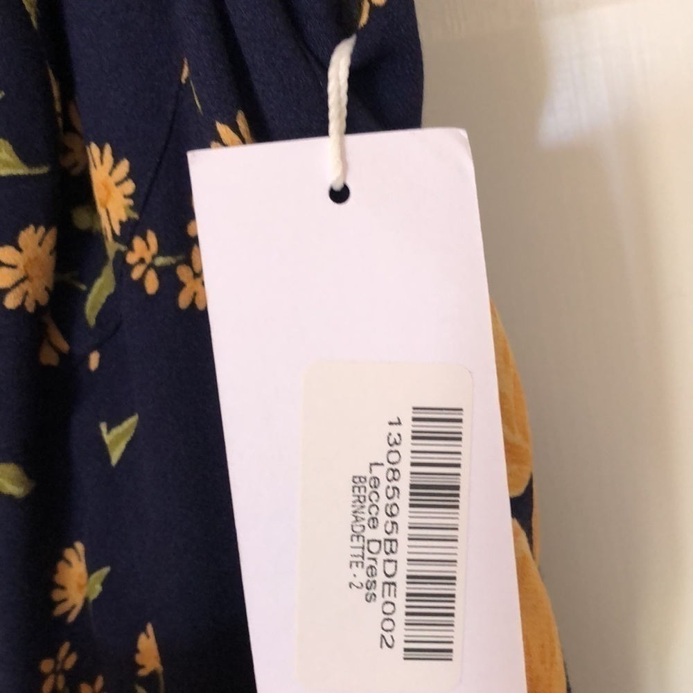 Lecce Dress - Picture 6 of 7